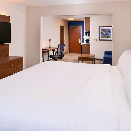 Holiday Inn Express Hotel & Suites Urbana-Champaign-U Of I Area By Ihg Extérieur photo