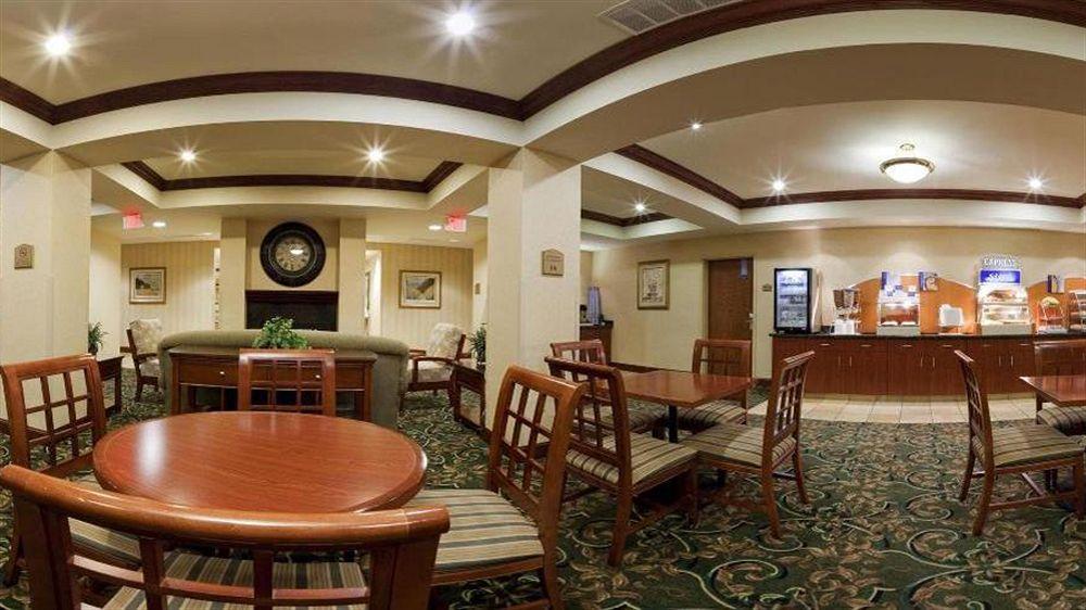 Holiday Inn Express Hotel & Suites Urbana-Champaign-U Of I Area By Ihg Extérieur photo