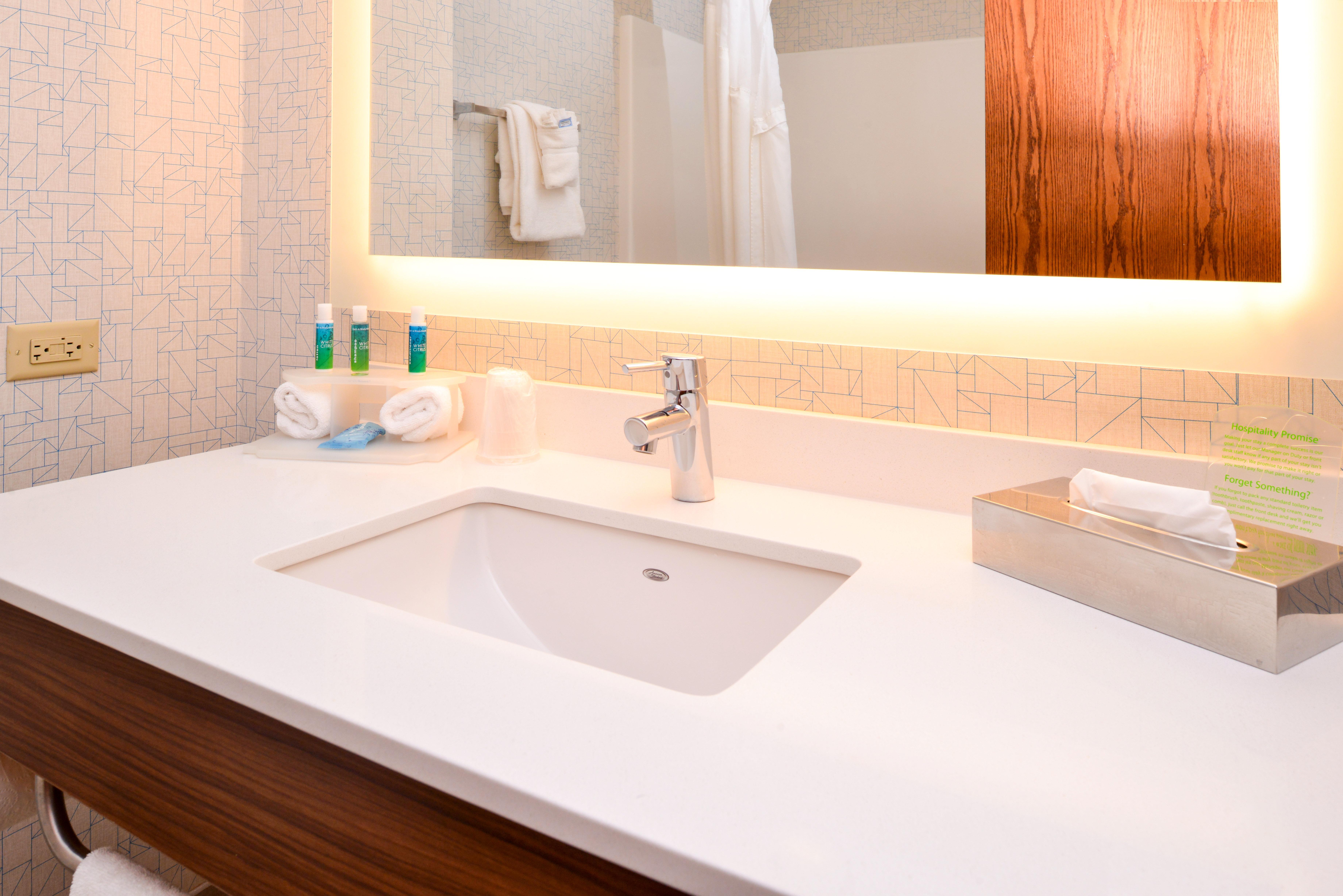 Holiday Inn Express Hotel & Suites Urbana-Champaign-U Of I Area By Ihg Extérieur photo