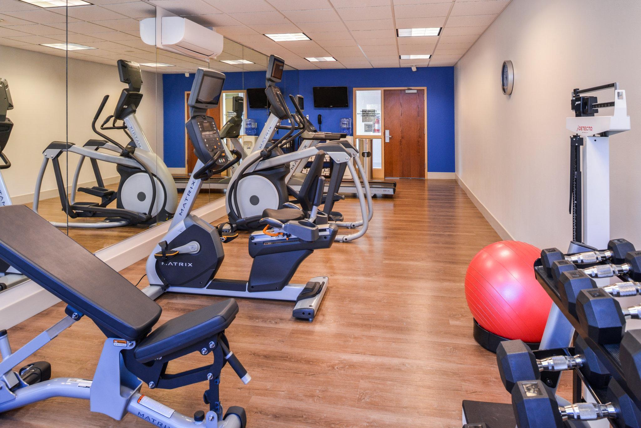 Holiday Inn Express Hotel & Suites Urbana-Champaign-U Of I Area By Ihg Extérieur photo