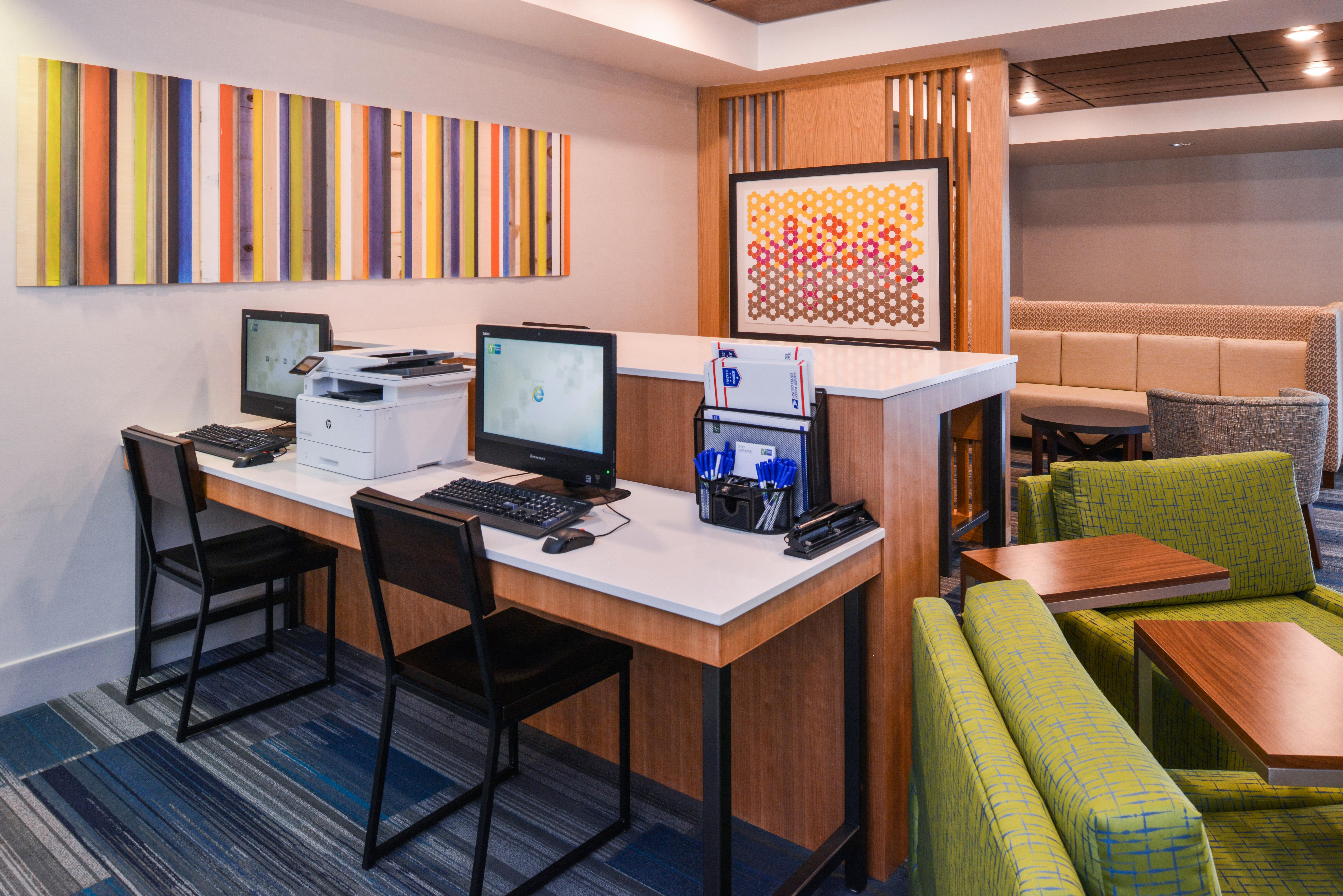 Holiday Inn Express Hotel & Suites Urbana-Champaign-U Of I Area By Ihg Extérieur photo
