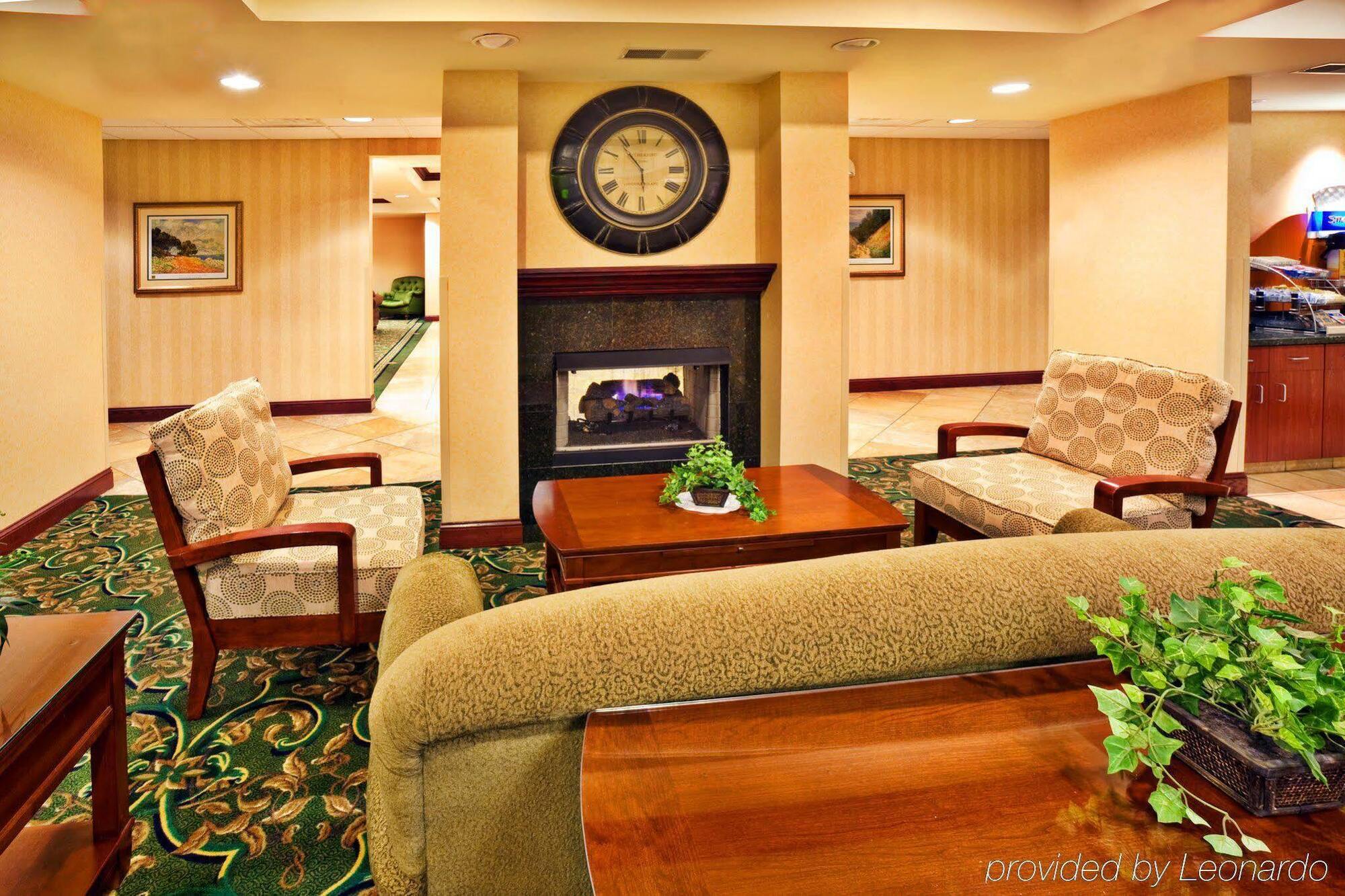 Holiday Inn Express Hotel & Suites Urbana-Champaign-U Of I Area By Ihg Extérieur photo